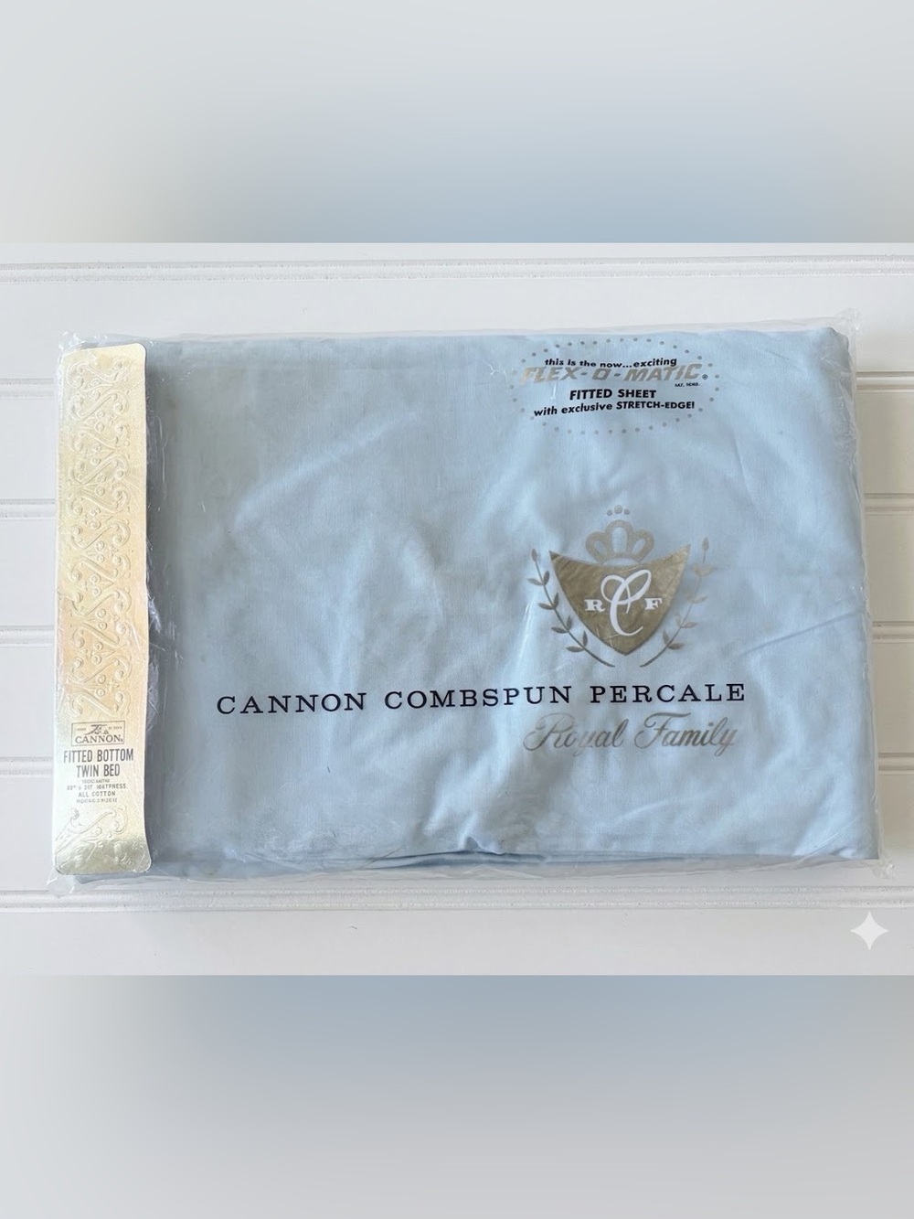 NOS Vtg Cannon Combspun Percale Fitted Twin Sheet Blue Royal Family Flex O Matic